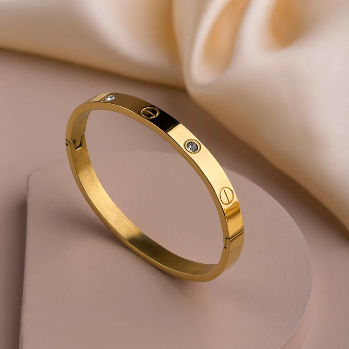 Bolt Chic Bangle - STYLOFYYBS